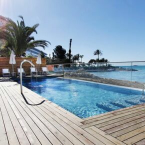 We’re going to Ibiza: 5 Tage im 4* Hotel direkt am Meer inklusive Frühstück & Flug nur 501€