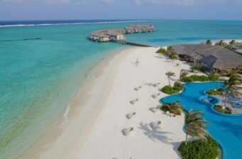 Malediven Wasserbungalow: 8 Tage im TOP 5* Resort mit All Inclusive, Flug, Transfer & Zu...