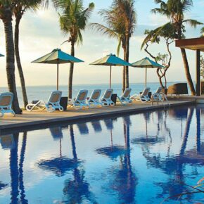 Bali-Luxuszauber: 10 Tage im TOP 5* Resort mit Frühstück, Flug & Transfer ab 1282€