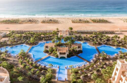 Last Minute-Luxus: 7 Tage Kap Verde im TOP 5* Riu Touareg mit All Inclusive, Flug & Tran...