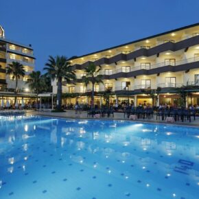 Türkei Galeri Resort Pool