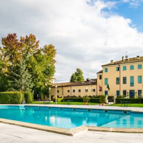 ITALIEN: 4 Tage im TOP 4* Hotel mit Halbpension ab 179€