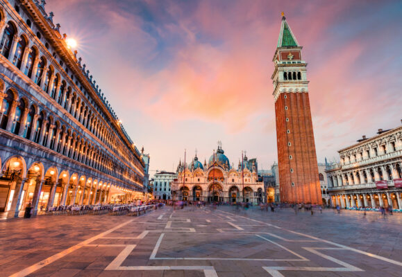 Italien Venedig Markusplatz