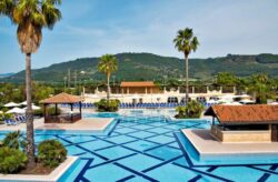 Italien: 6 Tage Kalabrien im TOP 4* TUI MAGIC LIFE mit All Inclusive & Flug ab 553€