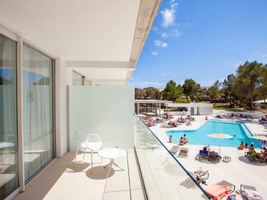 Els Pins Resort & Spa Ibiza Balkon