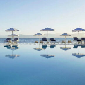 Luxus-Traum auf Korfu: 6 Tage im 5* Hotel am Strand mit Junior Suite, All Inclusive & Flug nur 475€