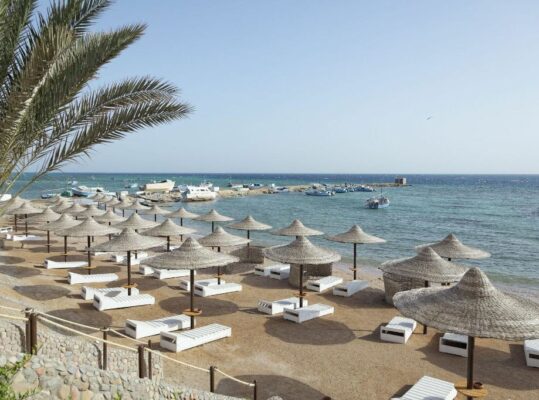 Royal Star Beach Resort Strand