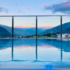 Tirol Kurztrip: 3 Tage Zillertal im 4* Wellnesshotel mit Halbpension & Extras nur 149€