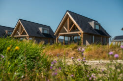 Urlaub im EuroParcs: 8 Tage im brandneuen Ferienpark mit eigenem Chalet nur 142€
