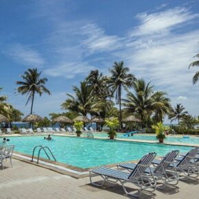 Kuba-Schnäppchen: 10 Tage im guten 3* Strandhotel mit All Inclusive, Flug & Transfer nur 939€