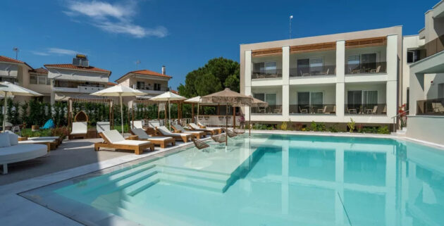 Griechenland Mirablue Luxury Pool