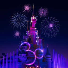 2024 Magic Over Disneyland® Paris: 3 Tage mit Disney® Themenhotel, 3 Tage-Parkeintritt, Motto-Lichtershow & Extras für 239€