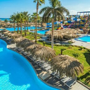 Rundum-sorglos-Paket: 8 Tage Ägypten im TOP 4* Resort am Strand mit All Inclusive, Flug, Transfer & Zug nur 422€