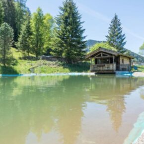 Kuschel-Hütte am Teich: 6 Tage Hohe Tauern Nationalpark mit romantischer Unterkunft ab 285€