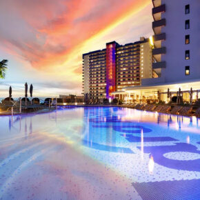 Luxus auf Teneriffa: 6 Tage im TOP 5* Hard Rock Hotel inkl. Halbpension & Flug für 679 €