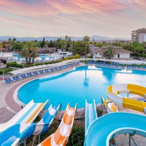 Luxus zum Tiefpreis: 6 Tage Türkei im guten 5* Hotel mit All Inclusive, Flug & Transfer nur 308€