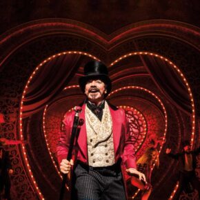„Moulin Rouge! Das Musical“ Gutschein: 2 Tage Köln inklusive Musical-Ticket, Premium Hotel nach Wahl & Frühstück nur 99€