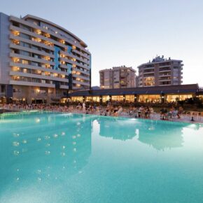Türkei-Kracher: 6 Tage Antalya mit TOP 5* Hotel, All Inclusive, Flug & Transfer nur 383€