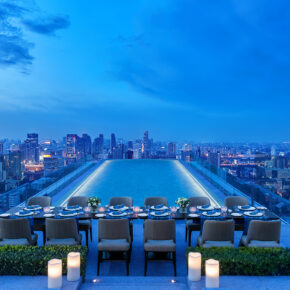 Bangkok Hotelkracher: 10 Tage im TOP 5* Hotel mit Rooftop Pool nur 504€ Bangkok Hotelkracher: 10 Tage im TOP 5* Hotel mit Rooftop Pool nur 504€