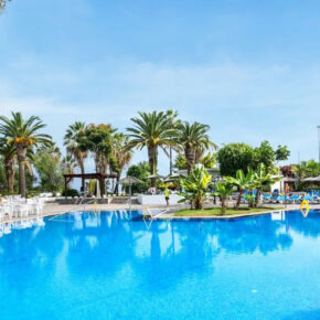 Teneriffa zum Tiefpreis: 6 Tage im 4* Hotel mit Halbpension, Flug, Transfer & Zug nur 456€