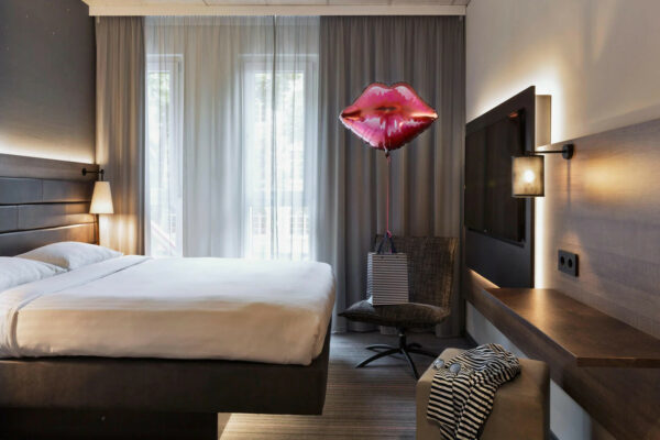 Moxy Frankfurt East Zimmer