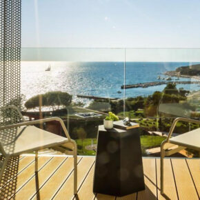 Kroatien: 4 Tage inkl. TOP 4* Family Hotel direkt am Strand mit Vollpension Plus nur 305€