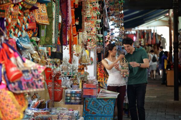 Singapur Little India Shopping Markt Bazar Blumenketten 