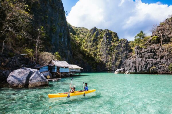 Kayaking in the Hotel Lagoon