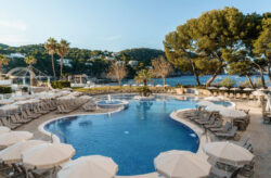 MALLORCA: 6 Tage im 4* Hotel mit Halbpension & Flug für NUR 447€