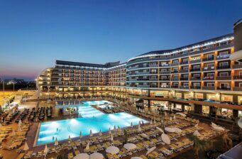 Türkische Riviera: 5 Tage im 5* Hotel mit All Inclusive Plus, Flug & Transfer nur 382€