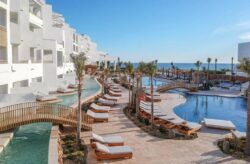 Luxusurlaub in Andalusien: 8 Tage im TOP 4.5* TUI BLUE Hotel am Strand mit Frühstück, Flug, T...