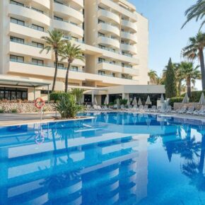 Last Minute nach Mallorca: 7 Tage im TOP 4* Hotel mit Halbpension, Flug & Transfer nur 367€