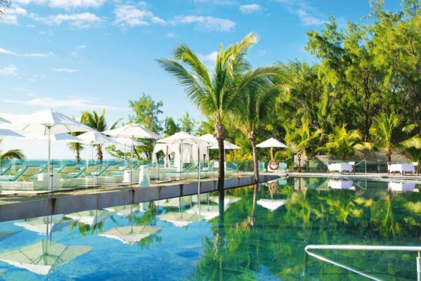 The Radisson Blu Poste Lafayette Resort & Spa