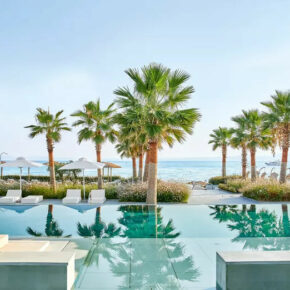 Luxus Griechenland Kracher: 6 Tage Chalkidiki im TOP 5* Hotel am Strand mit Halbpension, Flug & Extras ab 459€