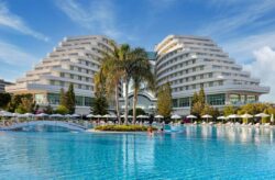 Luxus: 8 Tage Türkei im TOP 5* Miracle Resort mit All Inclusive, Flug, Zug & Transfer fü...