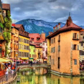 Wochenendtrip in Frankreich: 2 Tage im schönen Annecy mit gutem 3* Hotel ab nur 49€