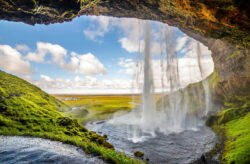 Roadtrip Abenteuer: 8 Tage in Island mit Unterkunft, Mietwagen & Flug nur 1199€