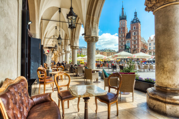 Krakau Rynek Głowny mit Blick auf die Maria Basilika