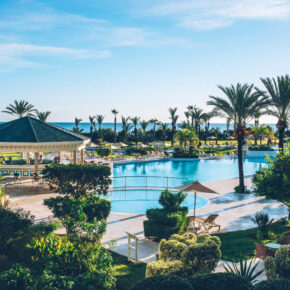 Luxus in Tunesien: 8 Tage im tollen 5* Hotel direkt am Privatstrand mit All Inclusive & Flug ab NUR 374€