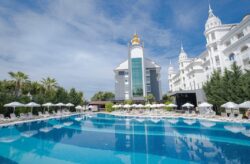 Türkei Preiskracher: 8 Tage Side im TOP 5* Hotel in Strandnähe mit All Inclusive, Flug &...