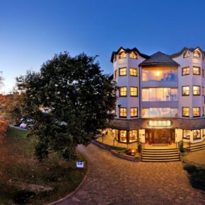 Zeit zu zweit: 3 Tage im romantischen 4* Hotel in Winterberg mit Frühstück, Wellness & Extras nur 111€