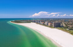 Sunshine State: 8 Tage Naples im tollen 4* Hilton Hotel mit Flug für 1966€