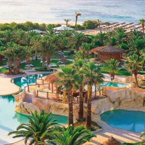 Tunesien Strandurlaub: 8 Tage im TOP 4* Hotel mit Halbpension, Flug & Transfer nur 368€