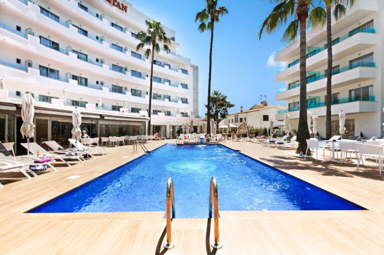 Mallorca Metropolitan Playa Pool