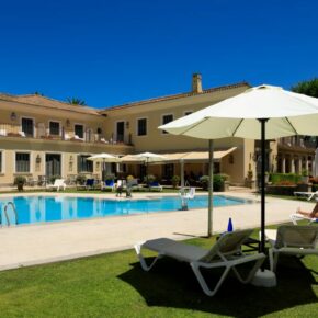 Ab nach Spanien: 7 Tage Costa de la Luz ins 5* Hotel mit Frühstück & Flug für 379€