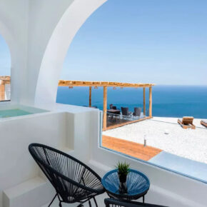 Luxus auf der griechischen Insel: 6 Tage Santorini inkl. TOP 5* Hotel, Frühstück, Flug & Extras ab 694€