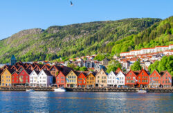 Wochenendtrip nach Norwegen: 4 Tage Trondheim im zentralen Hotel & Flug ab 199€
