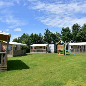 Camping in den Niederlanden: 8 Tage Friesland auf dem TOP 4* Campingplatz ab 129€