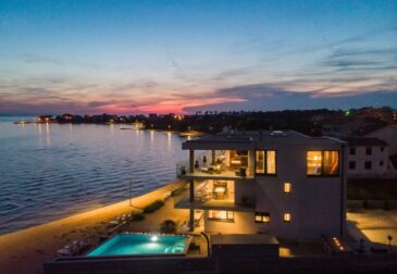 Strandurlaub in Kroatien: 5 Tage im TOP Apartment direkt am Meer inkl. Pool NUR 220€
