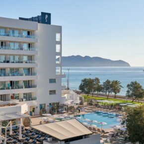MALLORCA-KRACHER: 8 Tage im TOP 4* Hotel mit Frühstück & Flug nur 379€